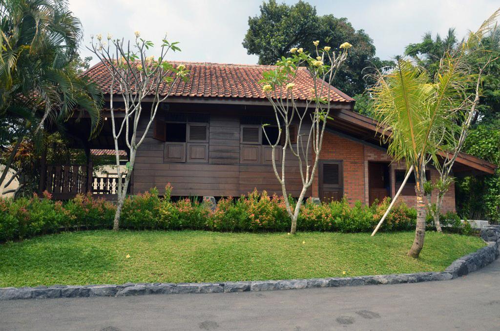 Bumi Cikeas Sentul Bogor Hotel Bagian luar foto