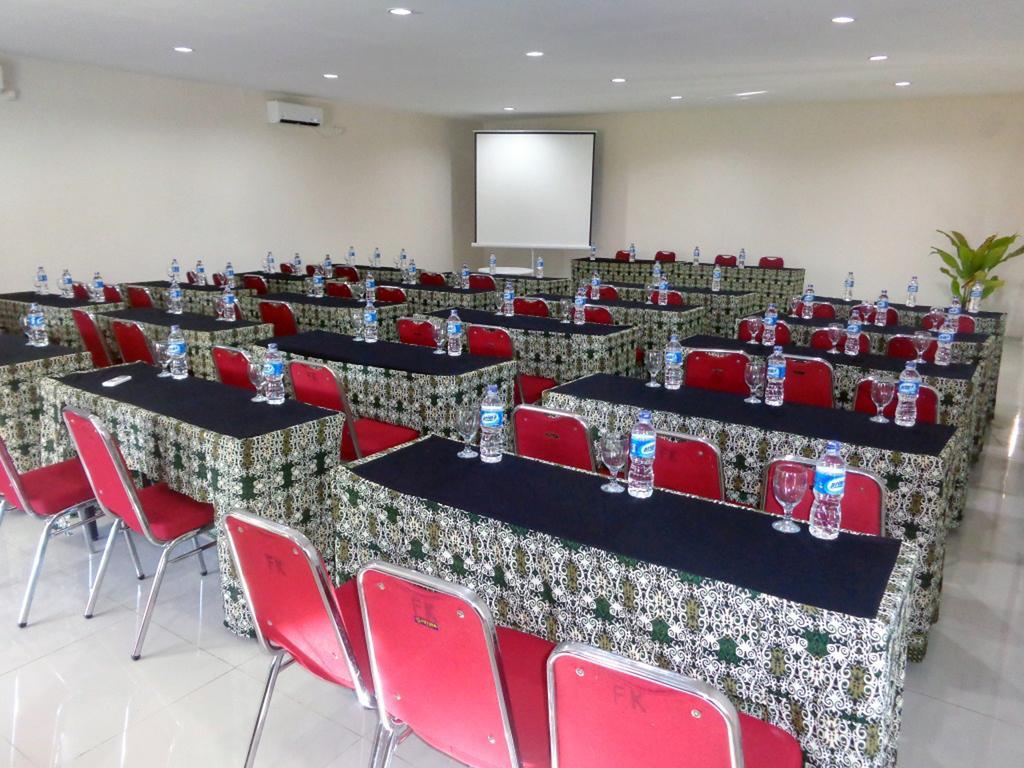 Bumi Cikeas Sentul Bogor Hotel Bagian luar foto