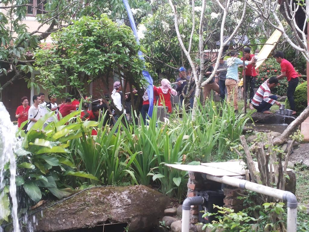 Bumi Cikeas Sentul Bogor Hotel Bagian luar foto