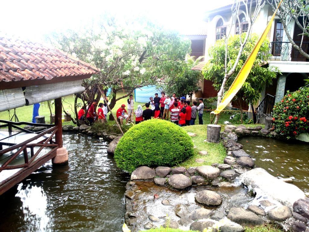 Bumi Cikeas Sentul Bogor Hotel Bagian luar foto