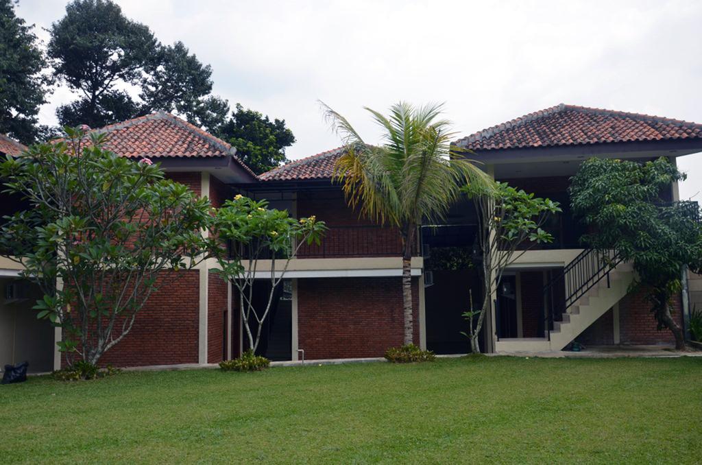 Bumi Cikeas Sentul Bogor Hotel Bagian luar foto