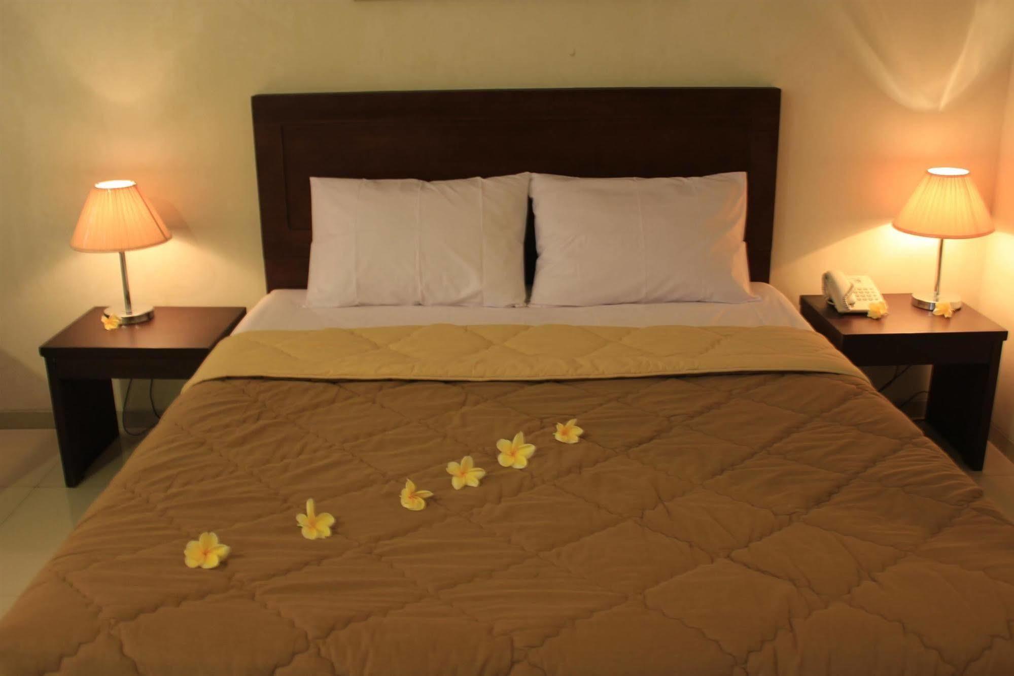 Bumi Cikeas Sentul Bogor Hotel Bagian luar foto