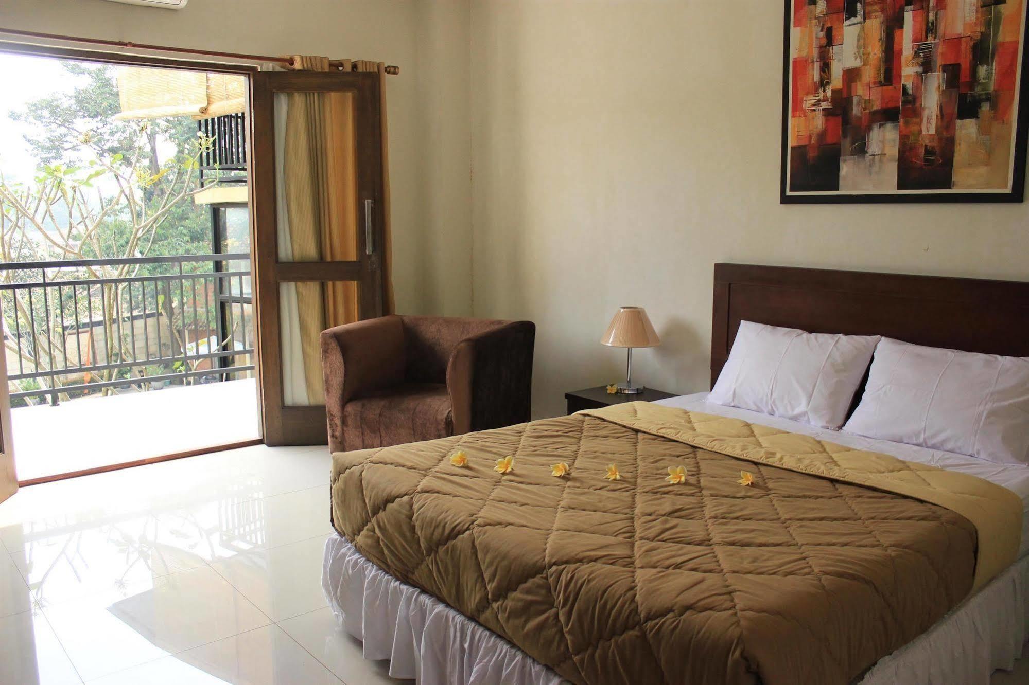 Bumi Cikeas Sentul Bogor Hotel Bagian luar foto