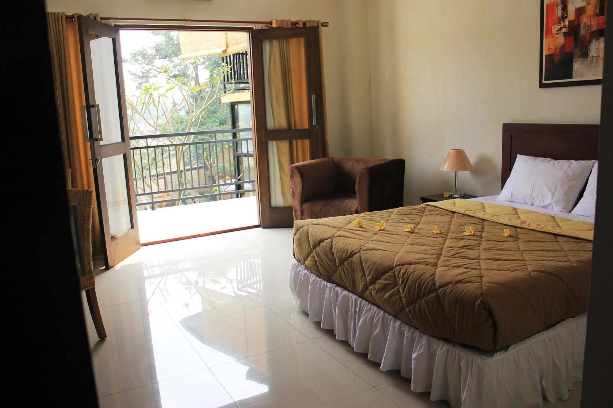 Bumi Cikeas Sentul Bogor Hotel Bagian luar foto